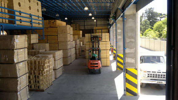 Fabrica de muebles de pino